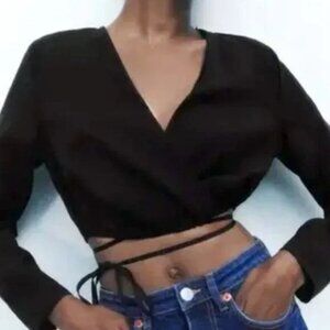NWT -Zara Long Sleeve Plunge V-Neck Cinch Tie Crop Top, Black - Size Medium